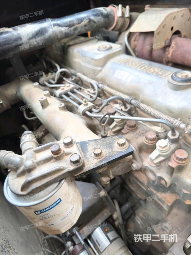 發(fā)動(dòng)機(jī)整體俯視(整機(jī)外觀) 發(fā)動(dòng)機(jī)整體俯視(整機(jī)外觀)