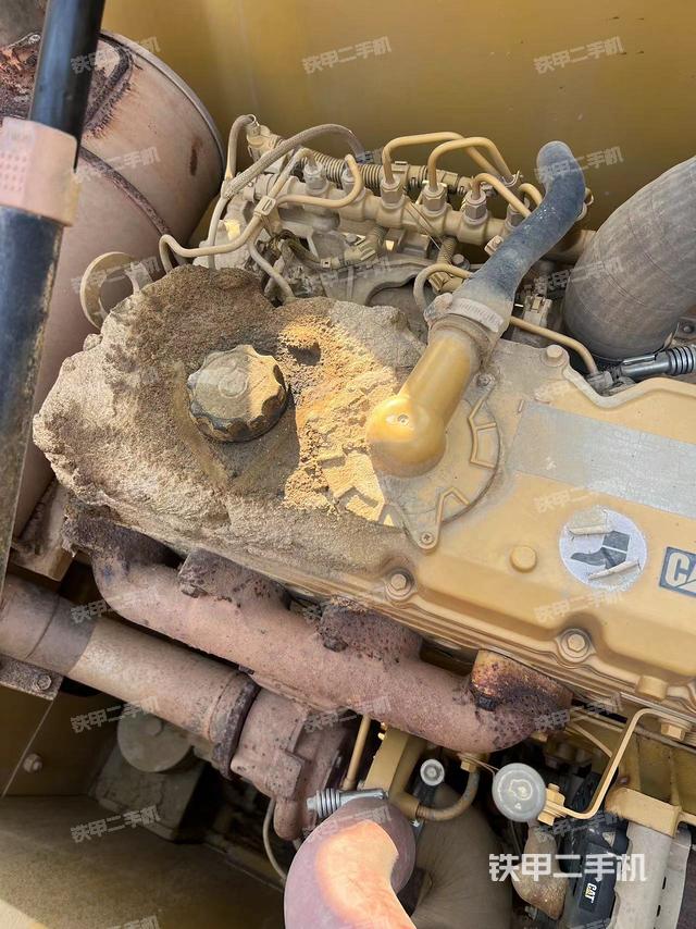 發(fā)動機(jī)整體俯視（整機(jī)外觀）