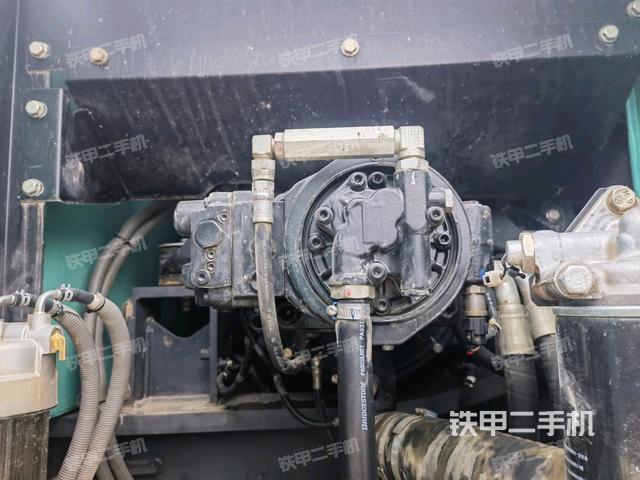 液壓泵室(大件艙室) 液壓泵室(大件艙室)
