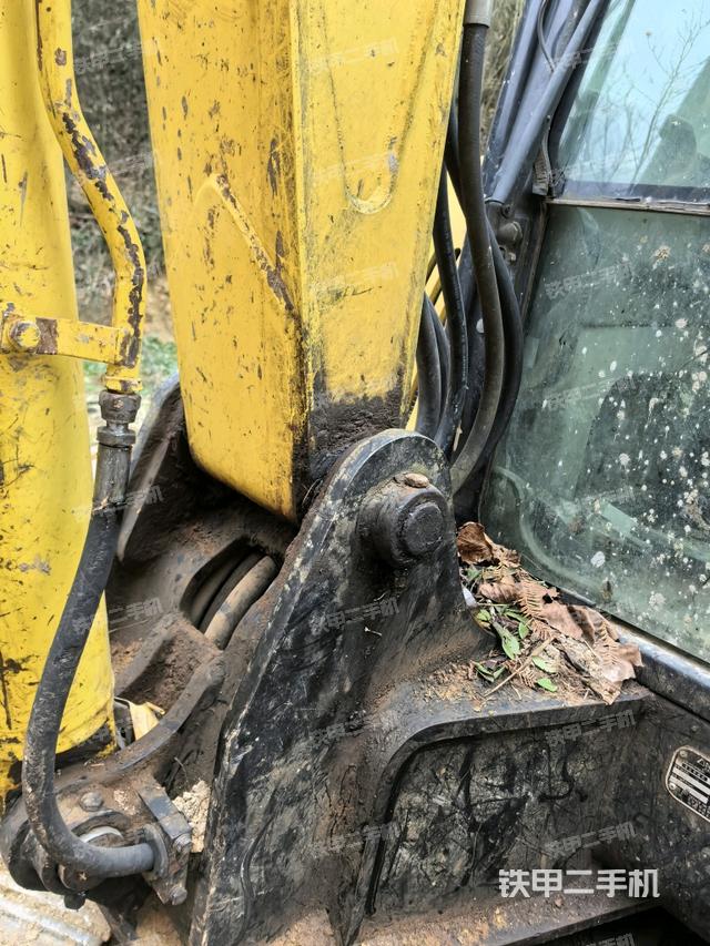 大臂根部?斜(工作和回轉(zhuǎn)裝置) 大臂根部?斜(工作和回轉(zhuǎn)裝置)