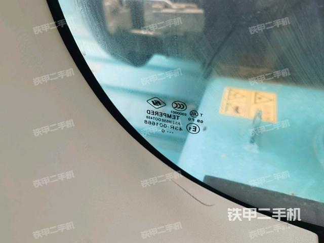 后窗玻璃角標(biāo)(駕駛室部分) 后窗玻璃角標(biāo)(駕駛室部分)