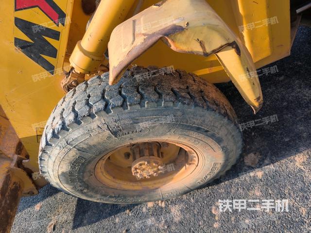 左前輪（行走機構(gòu)）