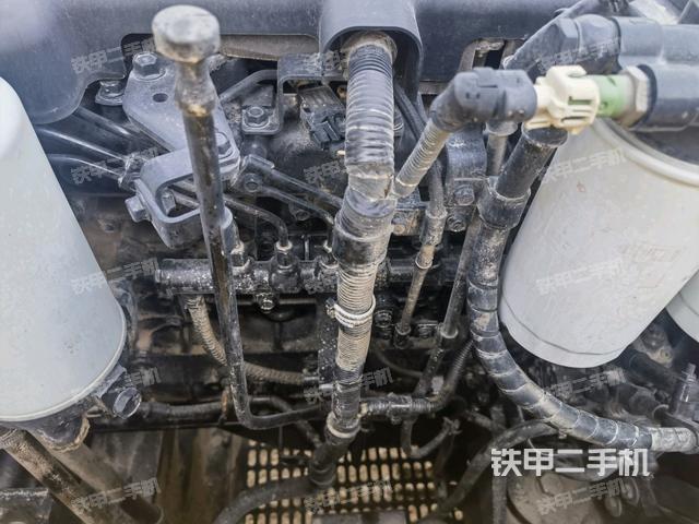 氣門室蓋螺絲特寫(上車部件) 氣門室蓋螺絲特寫(上車部件)