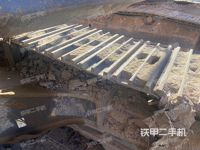 单侧履带整体（整机外观）