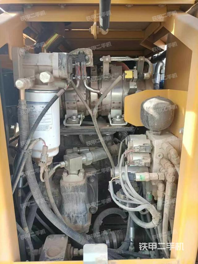 發(fā)動機整體俯視（整機外觀）