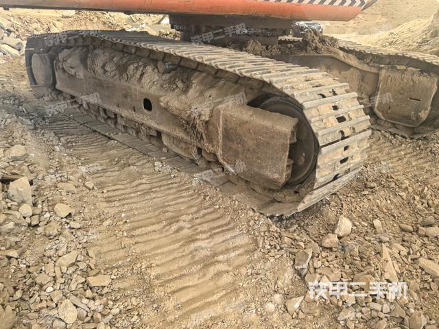 單側(cè)履帶整體（整機外觀）