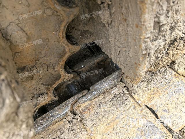 右驅(qū)動(dòng)輪(行走機(jī)構(gòu)) 右驅(qū)動(dòng)輪(行走機(jī)構(gòu))