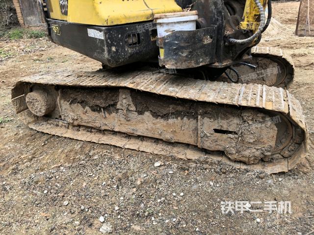 右側(cè)履帶整體?(行走機(jī)構(gòu)) 右側(cè)履帶整體?(行走機(jī)構(gòu))