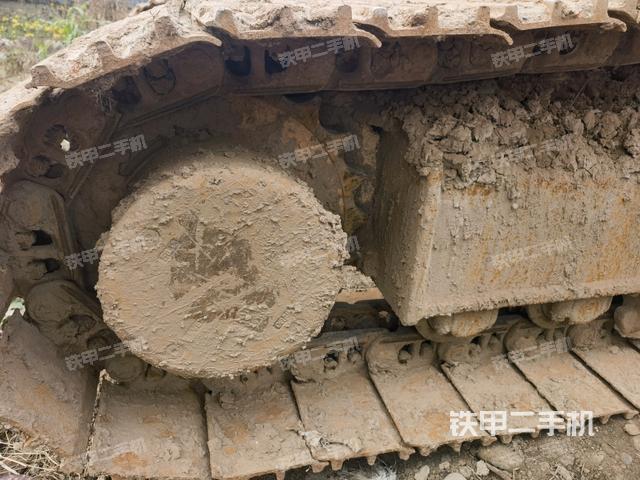 左驅(qū)動(dòng)輪(行走機(jī)構(gòu)) 左驅(qū)動(dòng)輪(行走機(jī)構(gòu))