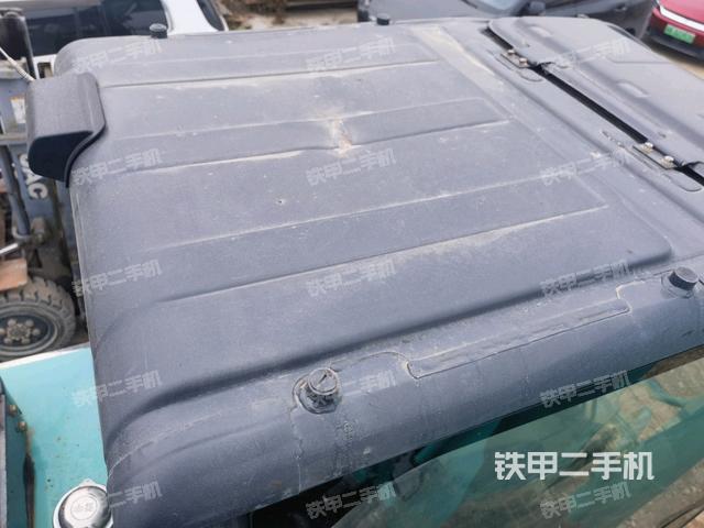 駕駛室頂部俯視(上車部件) 駕駛室頂部俯視(上車部件)