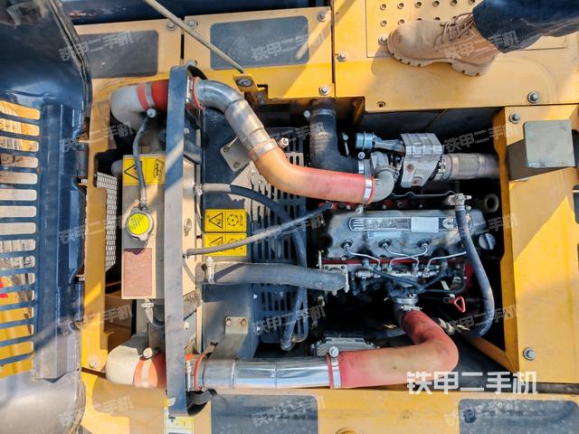 發(fā)動(dòng)機(jī)整體俯視（整機(jī)外觀）