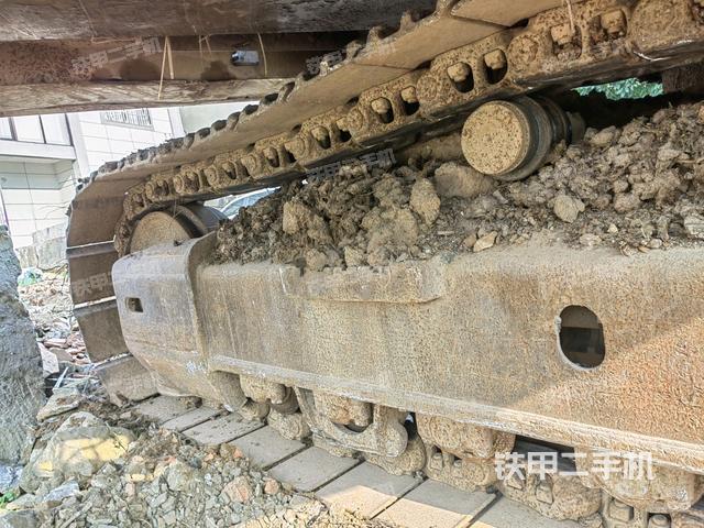 左托鏈輪和鏈筋(行走機構(gòu)) 左托鏈輪和鏈筋(行走機構(gòu))