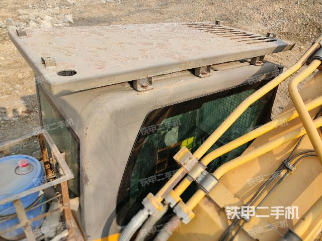 駕駛室頂部俯視(上車部件) 駕駛室頂部俯視(上車部件)