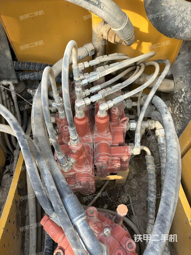 分配閥（上車部件）