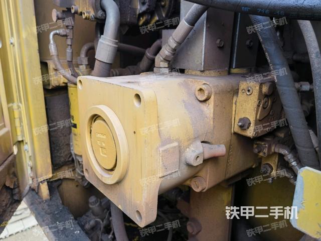 液壓泵斜45?左（大件艙室）