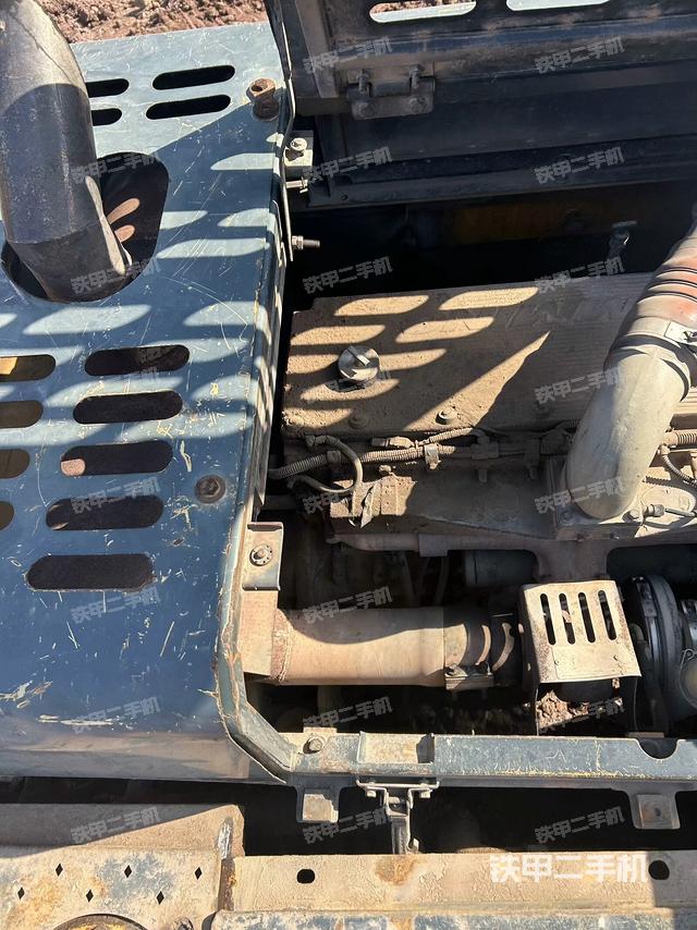 氣門室蓋螺絲特寫（上車部件）