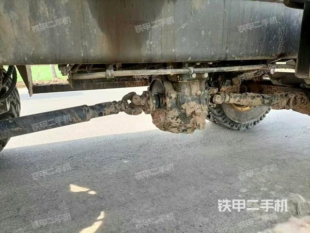 單側履帶整體（整機外觀）