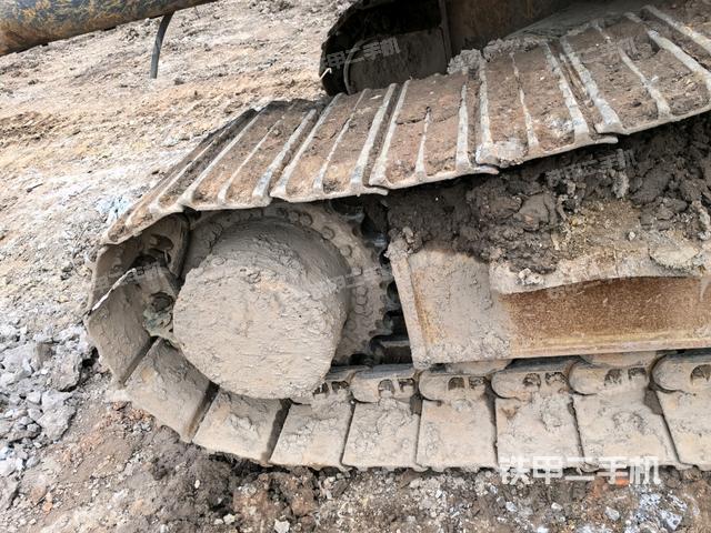 左導(dǎo)向輪（行走機(jī)構(gòu)）