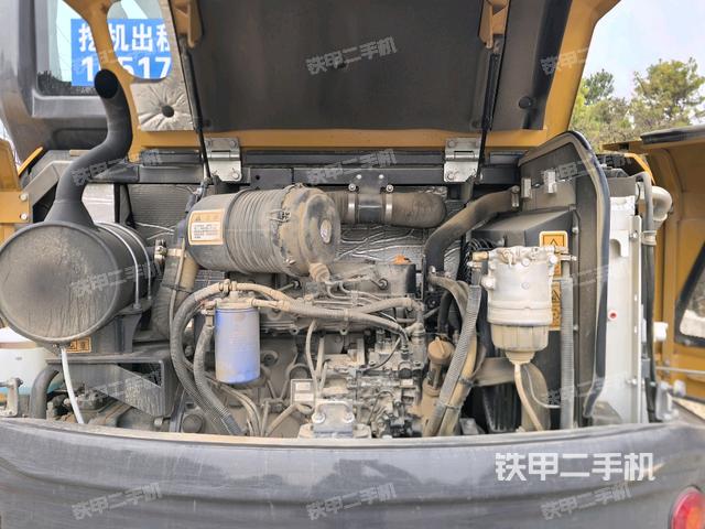 發(fā)動機室(上車部件) 發(fā)動機室(上車部件)
