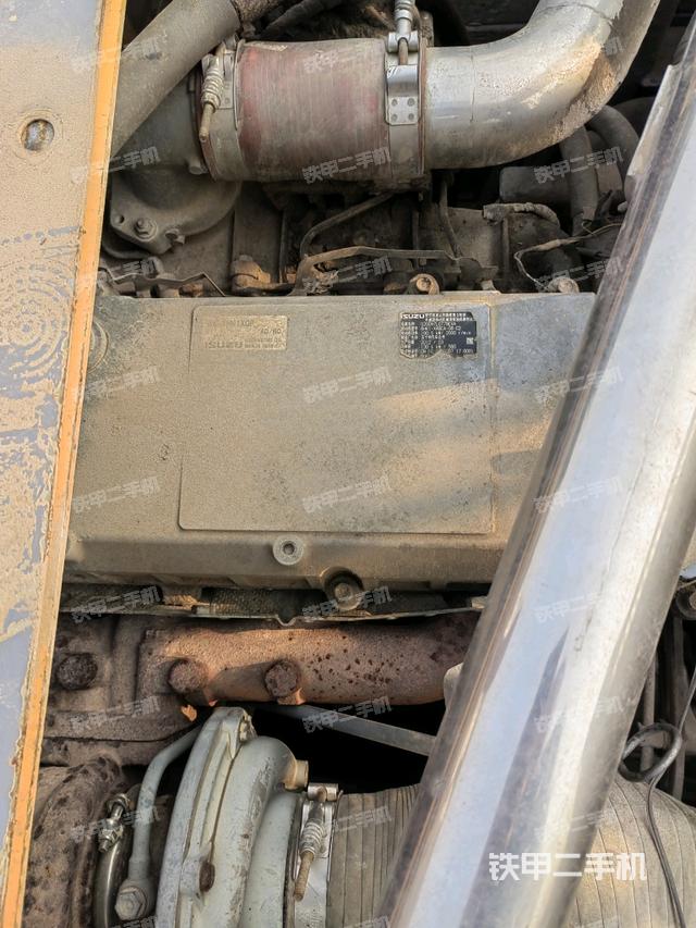 氣門室蓋螺絲特寫(上車部件) 氣門室蓋螺絲特寫(上車部件)
