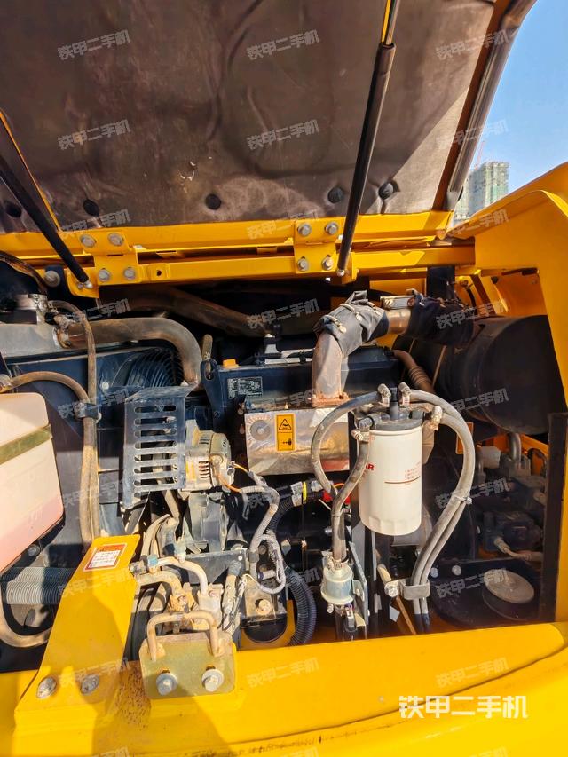 發(fā)動(dòng)機(jī)整體俯視（整機(jī)外觀）