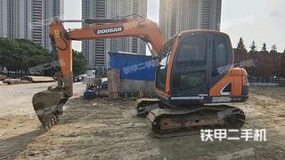 江苏-南通市二手斗山DX75-9CN PLUS挖掘机实拍照片