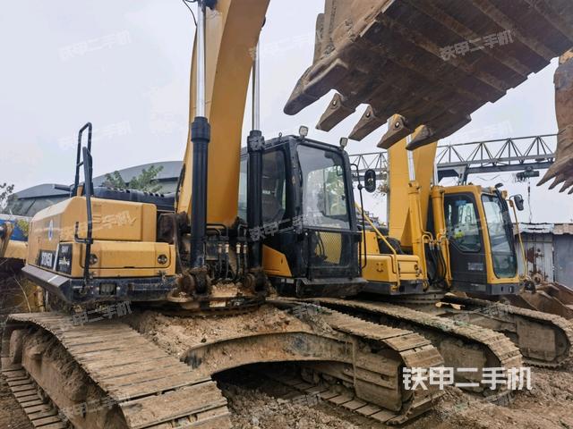 右前45(整機外觀) 右前45(整機外觀)