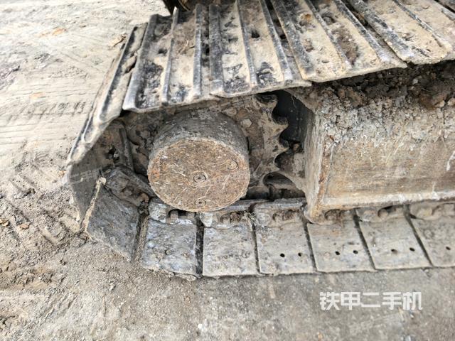 左驅(qū)動輪(行走機構(gòu)) 左驅(qū)動輪(行走機構(gòu))
