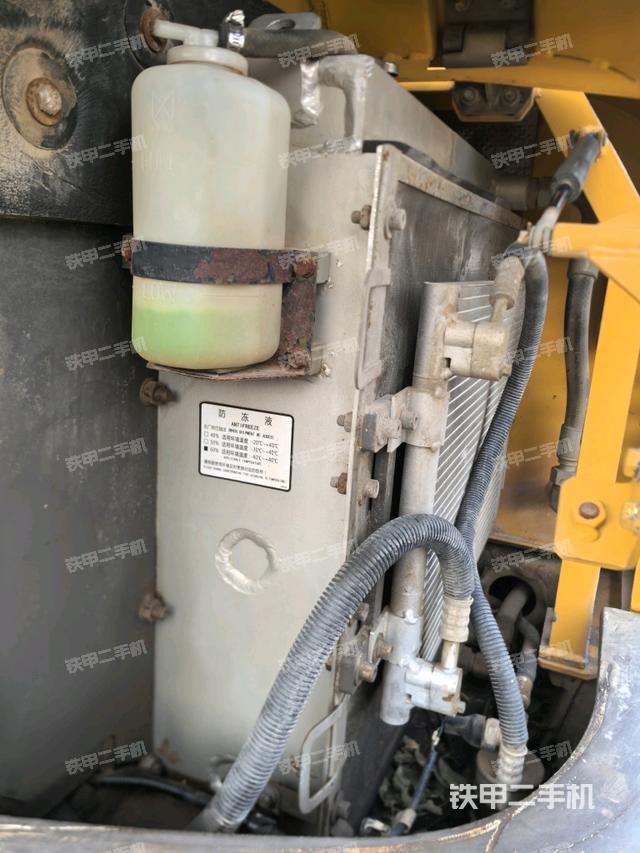 散熱器室(大件艙室) 散熱器室(大件艙室)