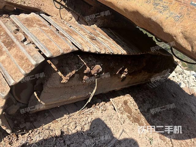 右側(cè)履帶整體（行走機(jī)構(gòu)）