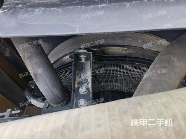 水箱+風(fēng)扇特寫(上車部件) 水箱+風(fēng)扇特寫(上車部件)