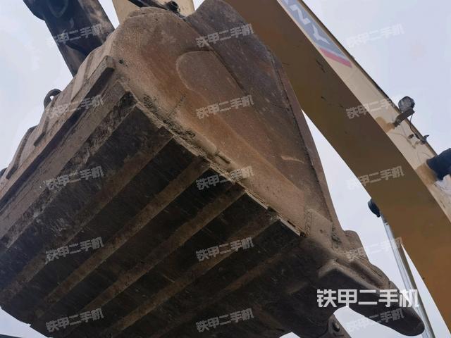 鏟斗45度(工作和回轉裝置) 鏟斗45度(工作和回轉裝置)