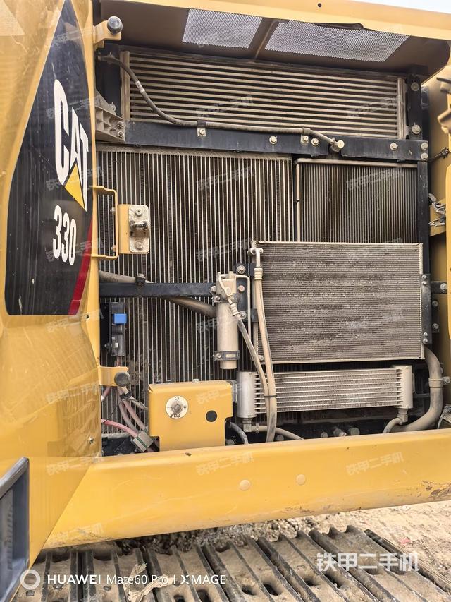 液壓泵斜45?右(大件艙室) 液壓泵斜45?右(大件艙室)