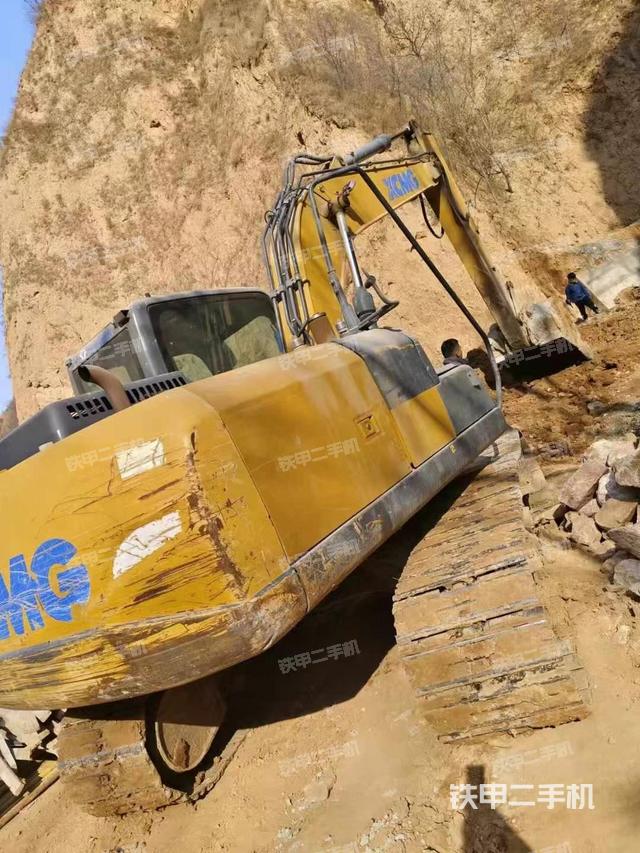 整機右后45°(整機外觀) 整機右后45°(整機外觀)