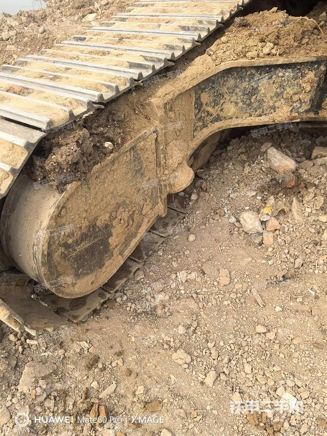 右驅(qū)動輪(行走機(jī)構(gòu)) 右驅(qū)動輪(行走機(jī)構(gòu))