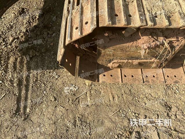 左導(dǎo)向輪（行走機(jī)構(gòu)）