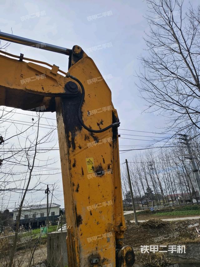 大臂根部?斜視（工作和回轉(zhuǎn)裝置）