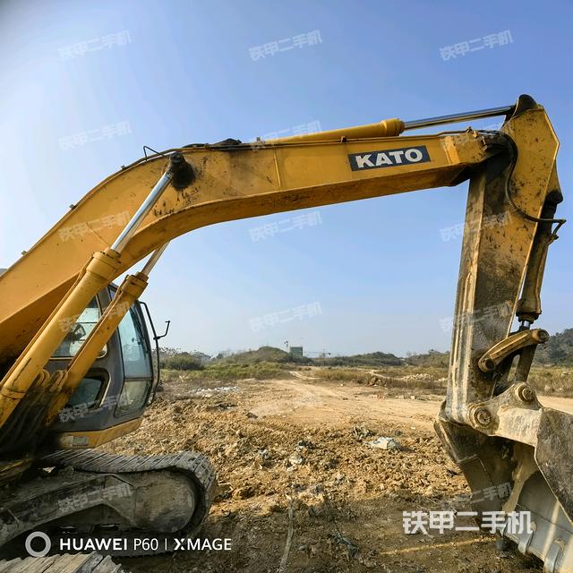 小臂整體右前(工作和回轉(zhuǎn)裝置) 小臂整體右前(工作和回轉(zhuǎn)裝置)