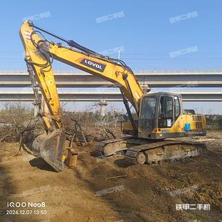雷沃重工FR220E挖掘機實拍圖片