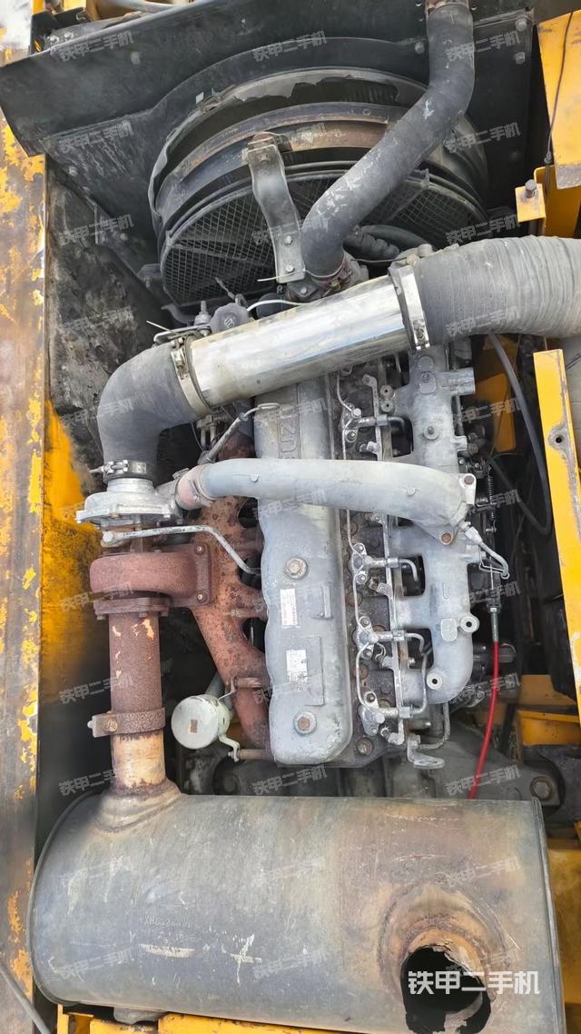 發(fā)動機整體俯視（整機外觀）