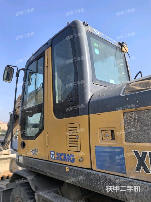 駕駛室左后45度（駕駛室部分）