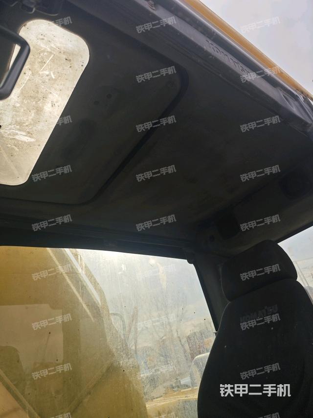 頂棚整體（駕駛室部分）