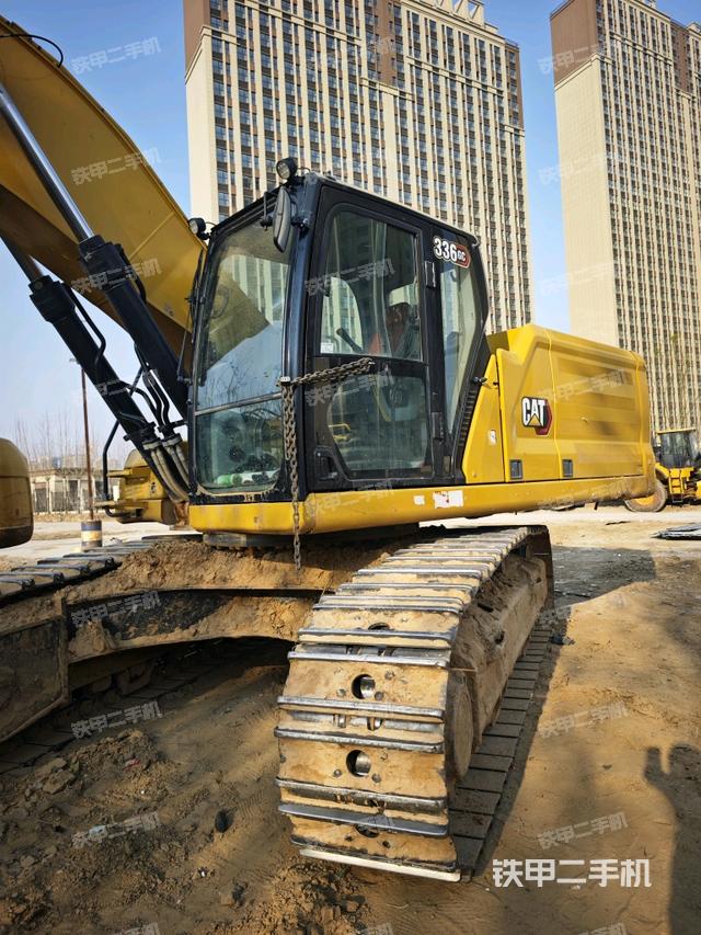 駕駛室整體（整機(jī)外觀）