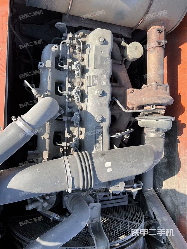 發(fā)動機(jī)整體俯視(整機(jī)外觀) 發(fā)動機(jī)整體俯視(整機(jī)外觀)