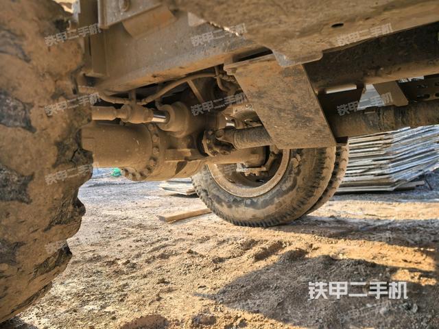 右側(cè)行走馬達蓋板（行走機構(gòu)）