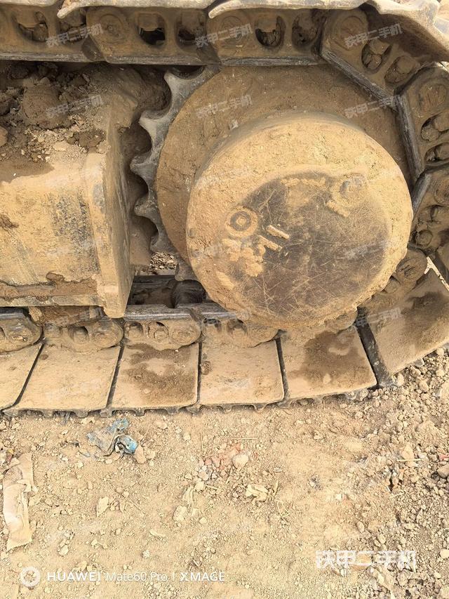 左側(cè)行走馬達(dá)蓋板(行走機(jī)構(gòu)) 左側(cè)行走馬達(dá)蓋板(行走機(jī)構(gòu))