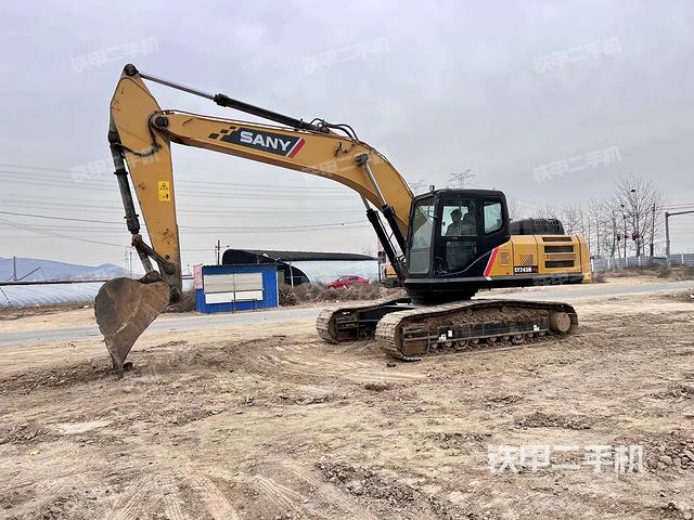 三一重工SY245H挖掘機(jī)