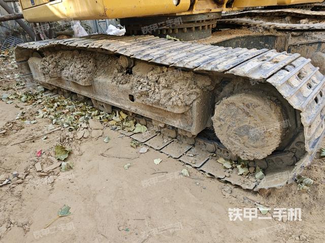 單側(cè)履帶整體（整機(jī)外觀）