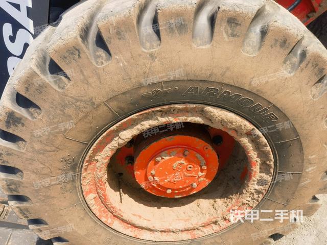 駕駛室操作臺（整機外觀及大件）