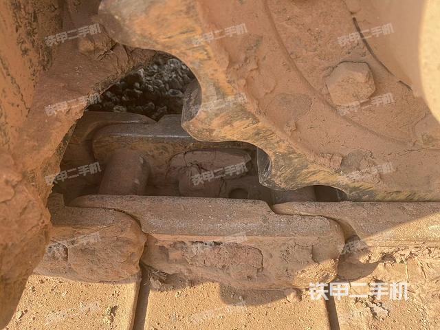 左側(cè)行走馬達(dá)蓋板（行走機(jī)構(gòu)）